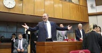 Senador «Chiquito Vale» pide derogar desbloqueo de listas para las próximas elecciones nacionales