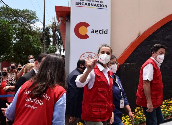 El chaleco de Letizia: ahora “todo el mundo” lo quiere - Nacionales - ABC Color