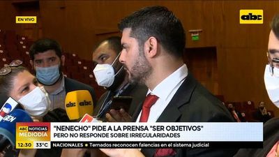 Nenecho “chulea” preguntas sobre irregularidades y pide a la prensa “ser objetiva” - ABC Noticias - ABC Color