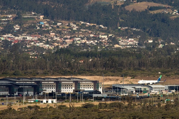 Cuatro aeropuertos de Ecuador con un nuevo formato de notificaciones de pista - MarketData