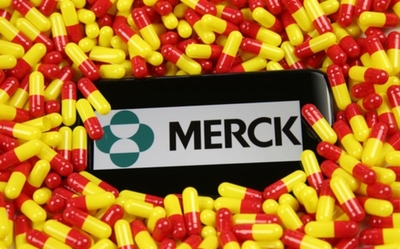 Reino Unido se convierte en el primer país en autorizar la píldora contra el COVID-19 de Merck