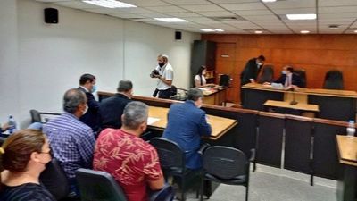 Juez da salida procesal a cuatro procesados por sobrefacturaciones