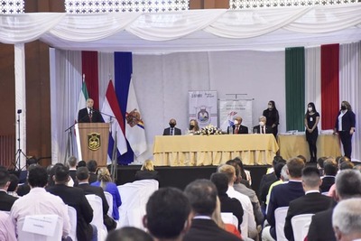 CEREMONIA DE PROCLAMACIÓN DE NUEVOS INTENDENTES Y CONCEJALES MUNICIPALES DEL VII DEPARTAMENTO CONTÓ CON LA PRESENCIA DE DEL GOBERNADOR INTERINO DE ITAPÚA - Itapúa Noticias