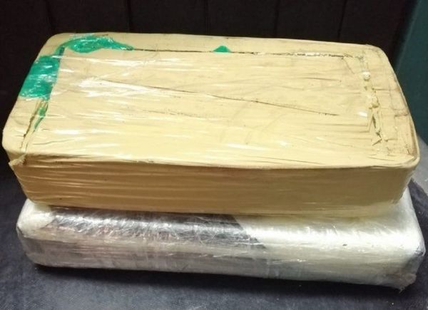 Detienen a guardia de Tacumbú con más de 2 kilos de cocaína