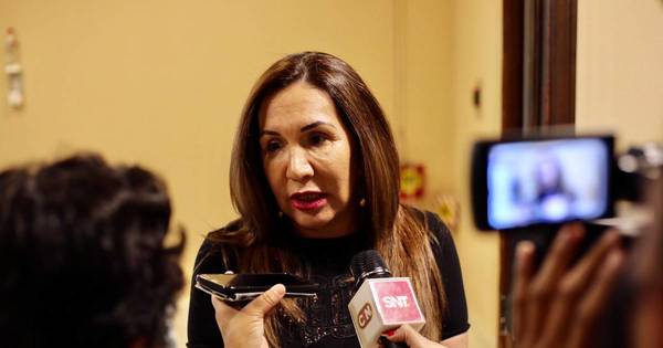 La Nación / “No fue ético, no fue legal, llegó con mayor influencia que los demás”, afirmó Zulma Gómez