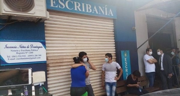 Acribillan a un expolicía en Presidente Franco - Noticiero Paraguay