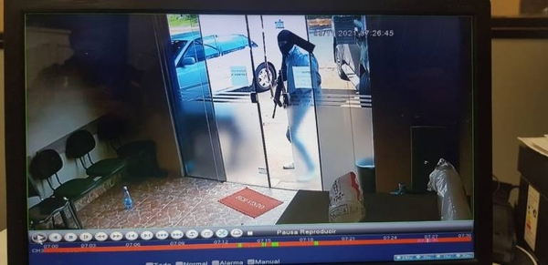 Diario HOY | Acribillan a expolicía en Presidente Franco