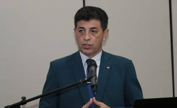 Diario HOY | Ejecutivo da su acuerdo y Víctor Ríos es confirmado como nuevo ministro de la Corte