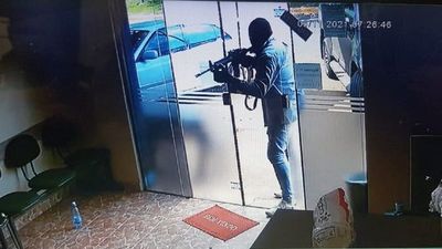 Divulgan imágenes del atentado contra ex policía en Alto Paraná