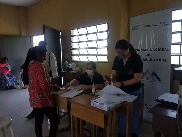 Programa Nacional Casas de Justicia brindó servicios a la comunidad indígena Xákmok Kásek