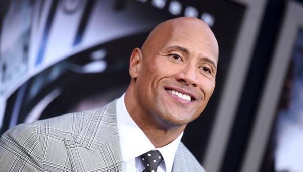 Diario HOY | "The Rock" Johnson promete no usar más armas reales en sus películas