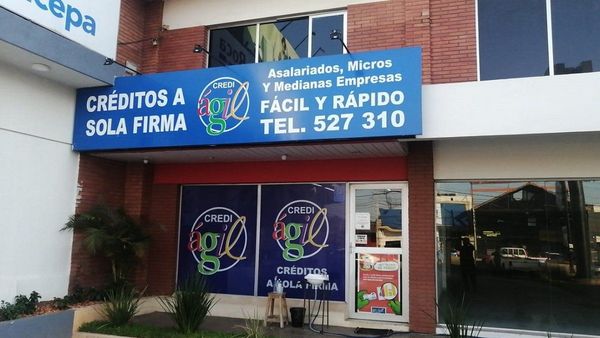 Roban dinero y celulares de una financiera en Fernando de la Mora