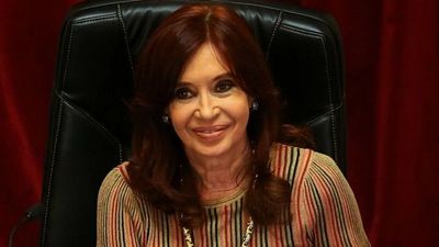 Vicepresidenta argentina Cristina Kirchner es operada