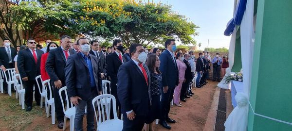 Proclaman a nuevas autoridades munciapales de Misiones - Nacionales - ABC Color