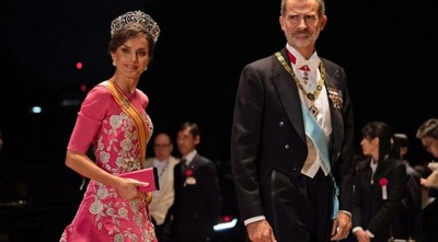 La reina Letizia ha usado joyas para reivindicar la monarquía