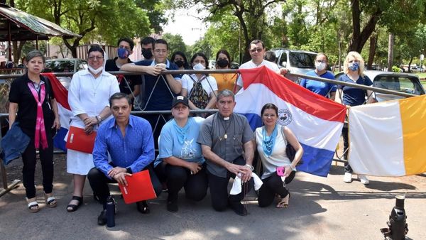 Valenzuela insistió en la independencia de los poderes del Estado