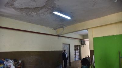 Familias exigen a partidos reponer los USD 40 millones en  Educación