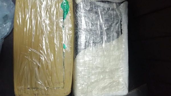 Detienen a guardiacárcel con 2 kg de cocaína en Tacumbú