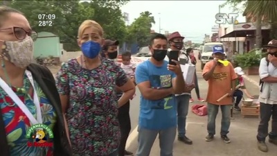 Encadenados para exigir cobro de sueldo - SNT