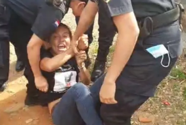 Levantaron y arrastraron a médica sindicalista: “Fue una orden arbitraria y dictatorial”