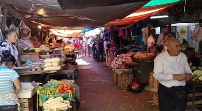 El CAH otorgará créditos a comerciantes afectados por incendio en el Mercado 4