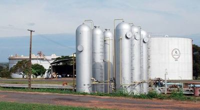 Funcionarios de Petropar anuncian cierre de la planta de Villa Elisa para el lunes 08 de noviembre | Ñanduti