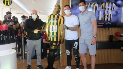 Homenajean a Fernando Fernández