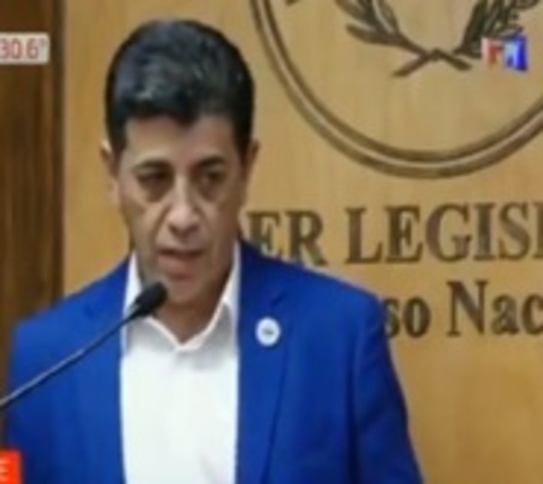 Víctor Ríos presenta su renuncia al Senado - Paraguay.com