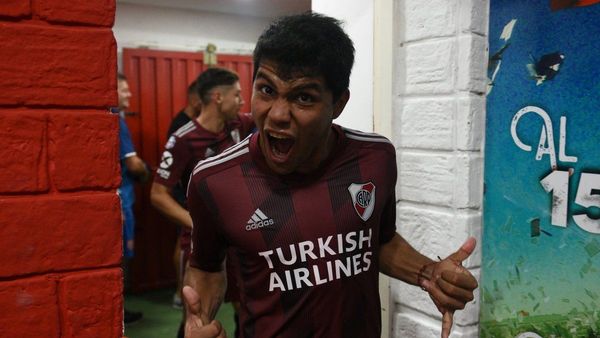 River Plate adquiere el 90% del pase de Robert Rojas