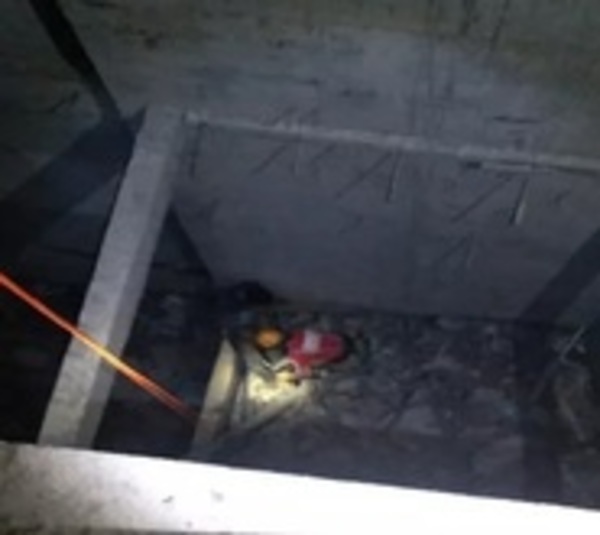 Joven cae del cuarto piso de una obra en construcción - Paraguay.com