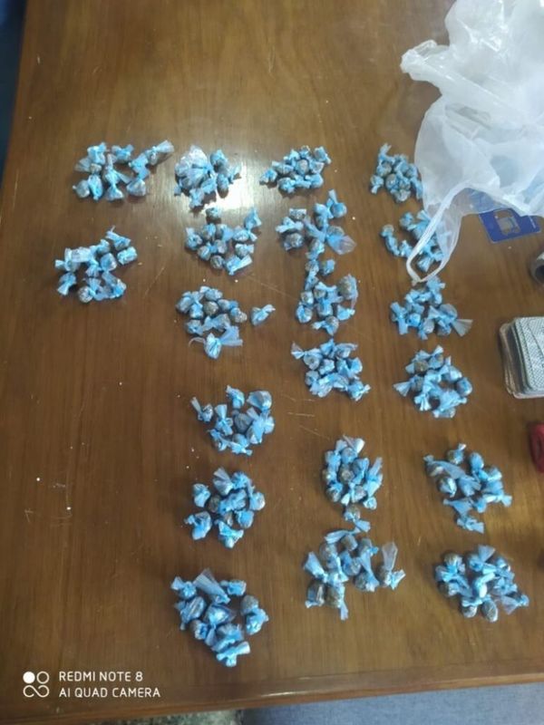 Incautan drogas y armas blancas en la penitenciaria de Concepción