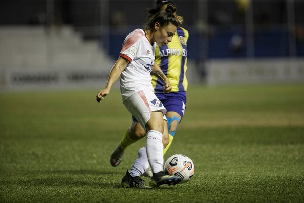 Libertadores Femenina: Deportivo Capiatá debutó con derrota - Megacadena — Últimas Noticias de Paraguay