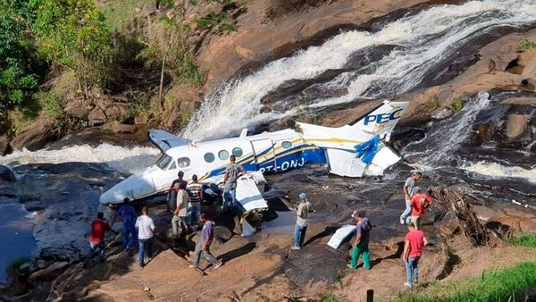 Murió en un accidente aéreo la popular cantante brasileña Marília Mendonça - Megacadena — Últimas Noticias de Paraguay