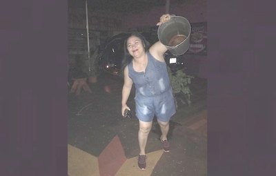 Crónica / DOÑA DE LA “VEDERA”. “Voy a animar fiestas con mi champañera”