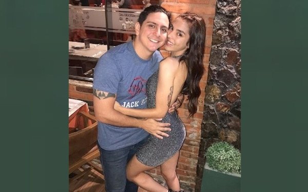 Crónica / ¡TODO ES MUY CARO! Organizan su boda y se asustan