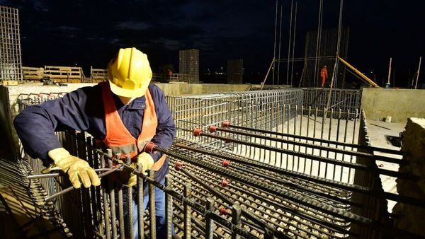 Yacyretá avanza con obras de Añá Cuá, a pesar de fisuras