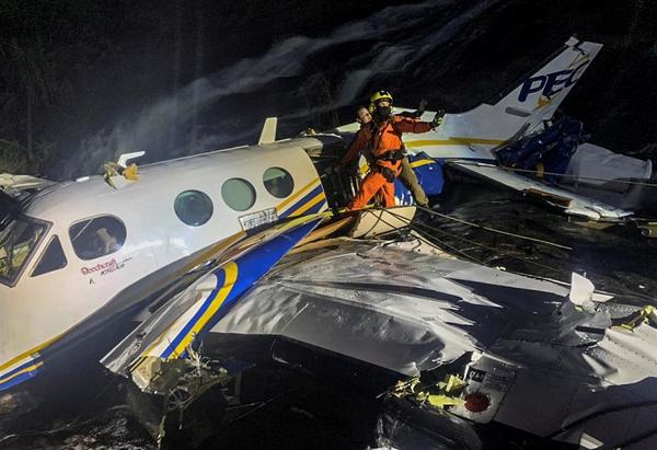 Un accidente aéreo acaba con la vida de la cantante brasileña Marília Mendonça - El Independiente