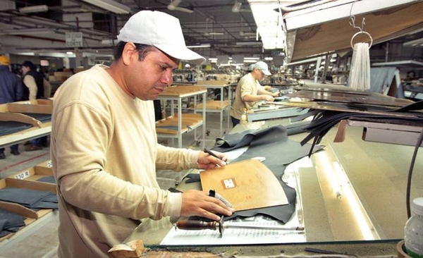 Diario HOY | Desocupación laboral desciende en el tercer trimestre del año