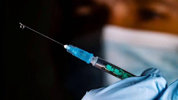 Diario HOY | Cómo vigila la EMA los efectos secundarios de las vacunas de la covid-19