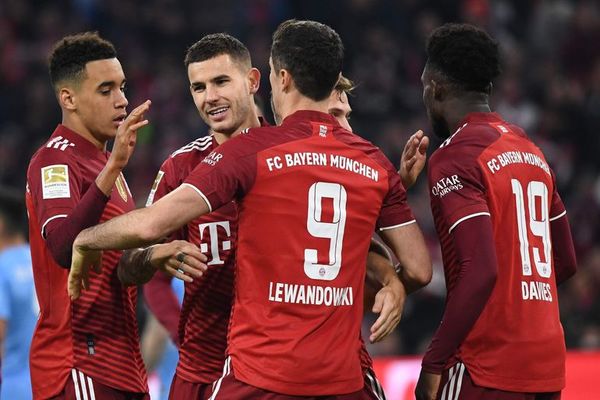 El Bayern acaba con el invicto del Friburgo y asegura el liderato - Fútbol Internacional - ABC Color