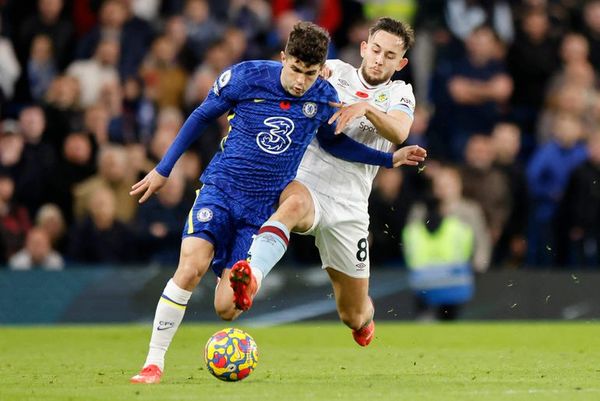 El Chelsea pincha con el Burnley - Fútbol Internacional - ABC Color
