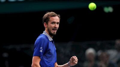 Medvedev no da opción a Zverev y disputará la final con Djokovic