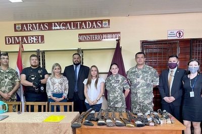Poder Judicial entrega a DIMABEL 48 armas completas, 78 cargadores, 1.754 proyectiles y granadas incautadas - ADN Digital