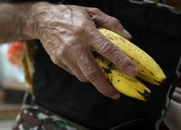 Los bajos precios y un hongo alertan a la industria bananera de Costa Rica - MarketData