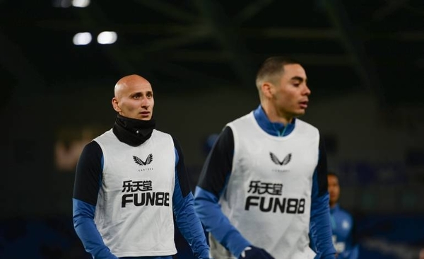Diario HOY | El Newcastle de Almirón no levanta cabeza