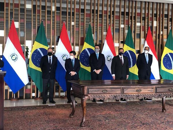  Paraguay propuso mantener la tarifa de Itaipu hasta 2023, en Brasil  | OnLivePy