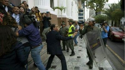 Venezuela: 36 violaciones a la libertad de expresión en un mes