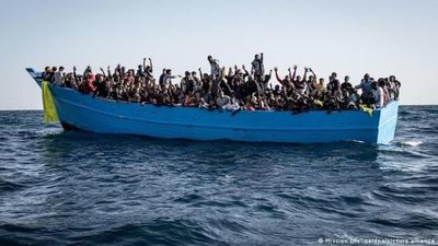 Italia dejará desembarcar a 800 migrantes rescatados en el Mediterráneo