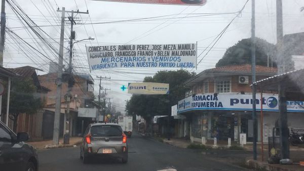 Llaman “mercenarios y vendidos” a concejales que supuestamente negociaron la presidencia de la Junta en Luque - Nacionales - ABC Color