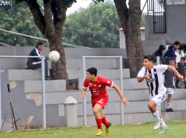 El episodio 13 en la Sub 15 tuvo sus emociones - APF